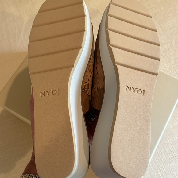 NWOT—NYDJ Cork platform sandals with soft wedge heel—FREE SHIPPING ✈️ new in box - Picture 3 of 7